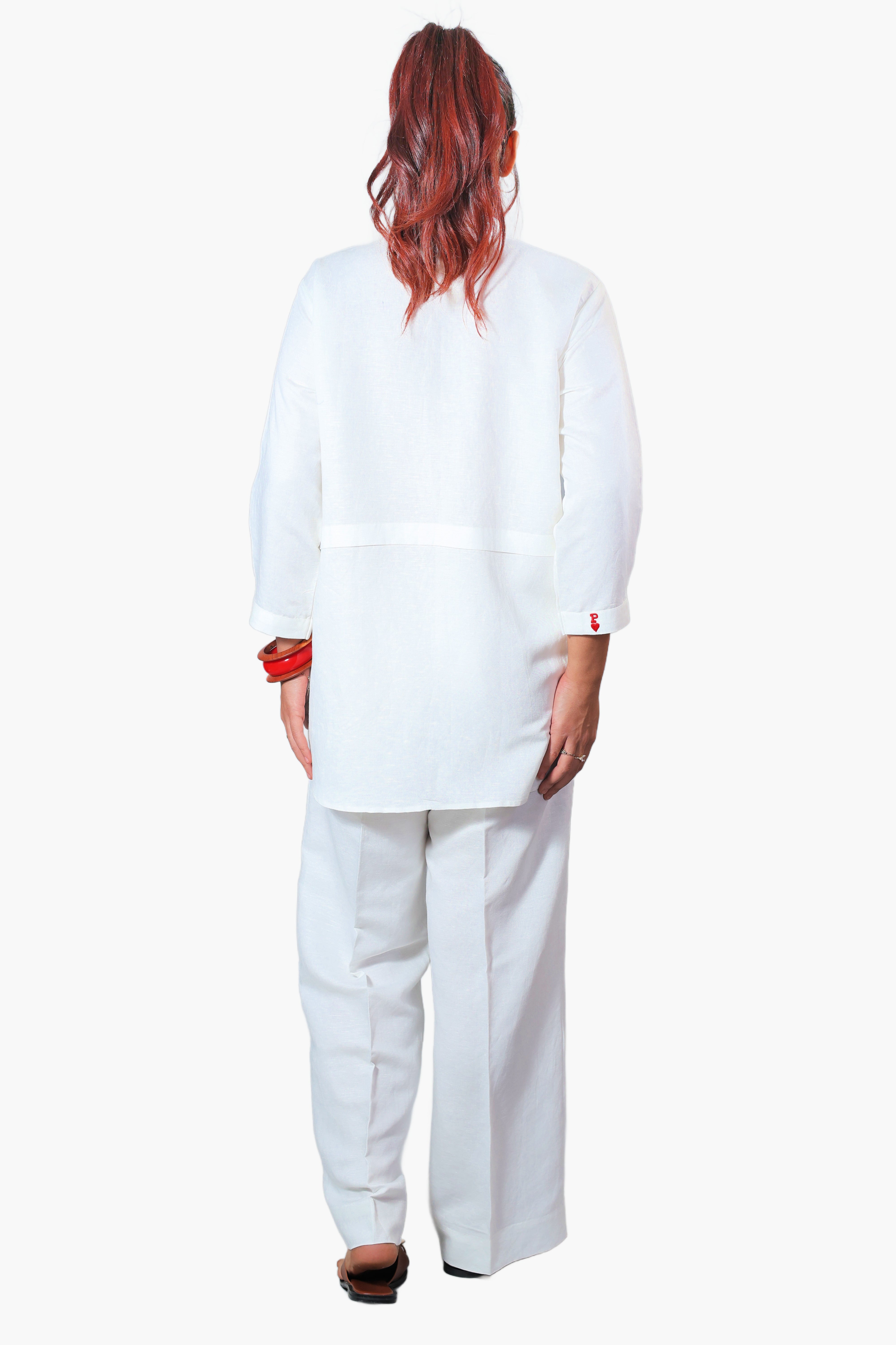 NISHAN White Coordset with Slogan