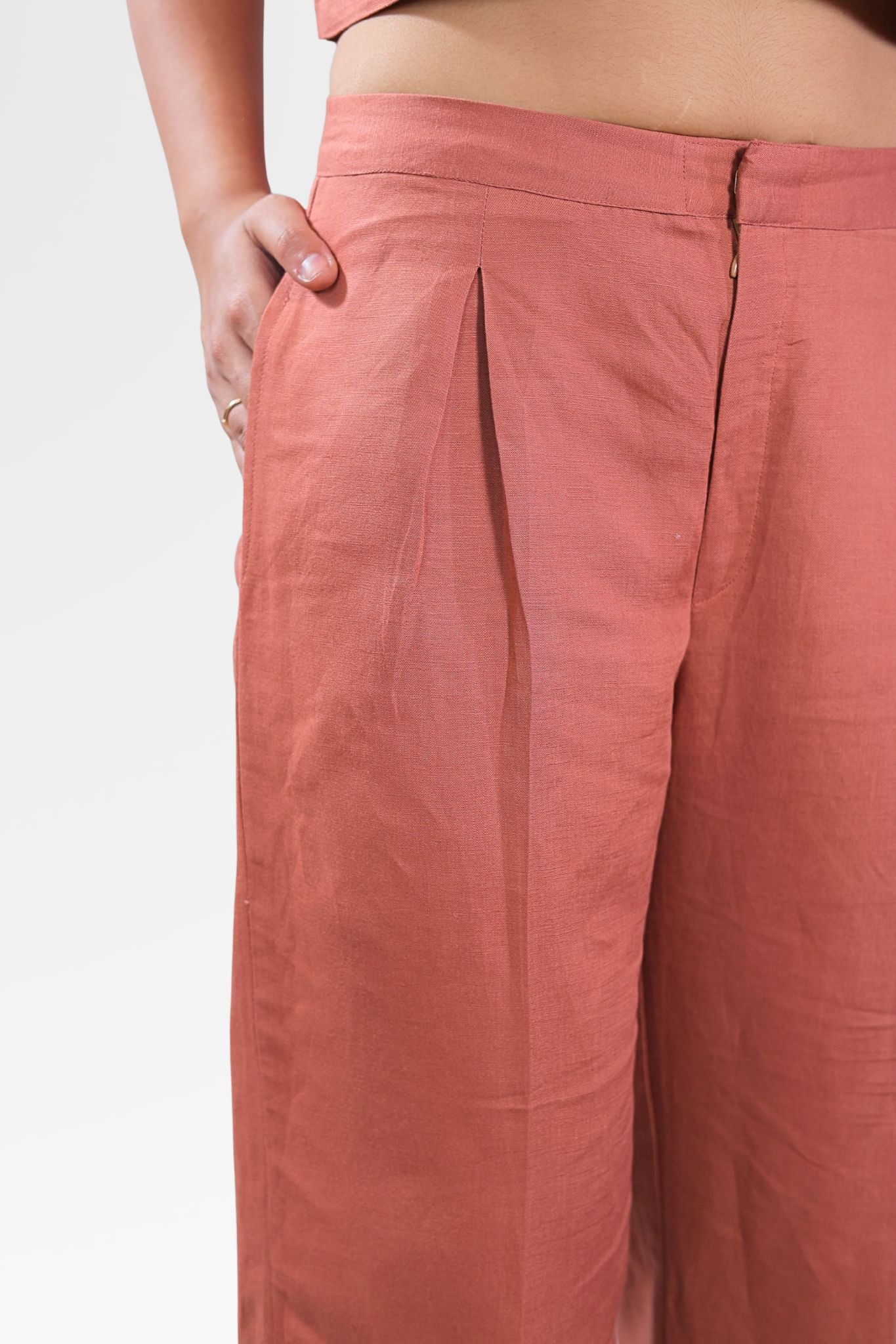 Sleeveless Linen Co-Ord Set for Women | Relaxed Fit Top & Pants